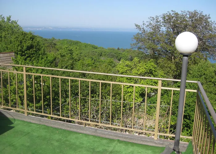 Panorama Golden Sands